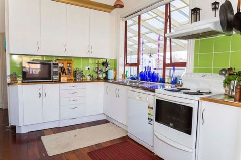 Photo of property in 20 Princess Street, Dannevirke, 4930