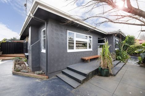 Photo of property in 15 Puketapu Road, Taradale, Napier, 4112