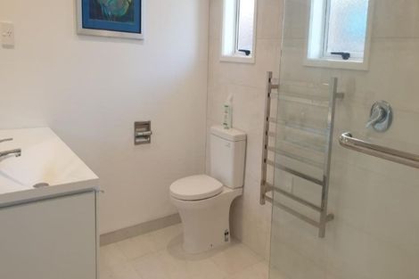 Photo of property in 69 Karewa Parade, Papamoa Beach, Papamoa, 3118