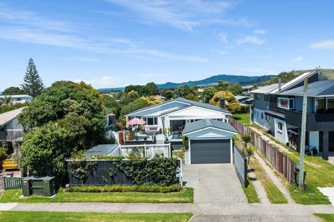Photo of property in 932a Papamoa Beach Road, Papamoa Beach, Papamoa, 3118