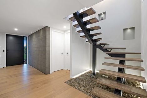 Photo of property in 58 Forest Heights, Wanaka, 9305