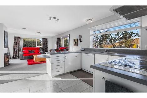 Photo of property in 7 Innisfree Place, Northwood, Christchurch, 8051