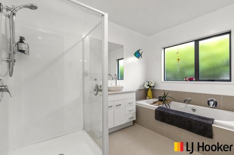 Photo of property in 107 Butcher Road, Pukekohe, 2120