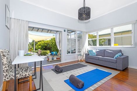 Photo of property in 14 Haronga Road, Inner Kaiti, Gisborne, 4010