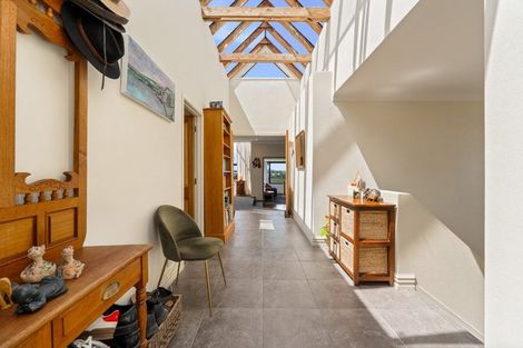 Photo of property in 19 Constable Lane, West Harbour, Auckland, 0618