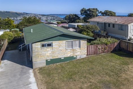 Photo of property in 9 Limerick Grove, Ascot Park, Porirua, 5024