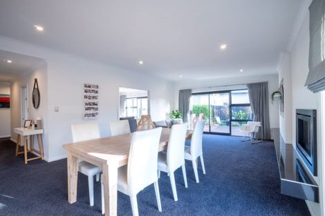 Photo of property in 121 Atawhai Road, Fitzherbert, Palmerston North, 4410