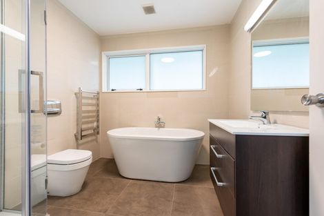 Photo of property in 14 Govind Grove, Ngaio, Wellington, 6035