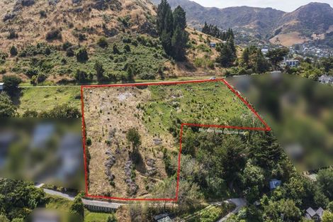 Photo of property in 9 Harmans Road, Lyttelton, 8082