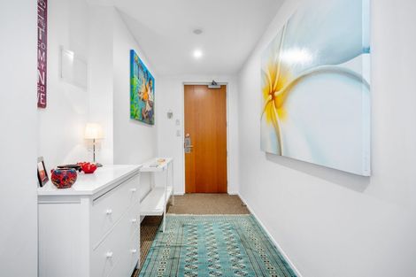 Photo of property in 1/6d Durham Street, Tauranga, 3110