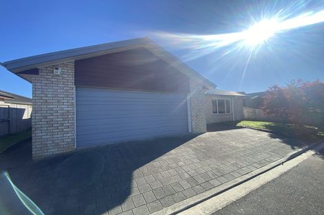 Photo of property in 13 Mickelson Avenue, Rototuna, Hamilton, 3210