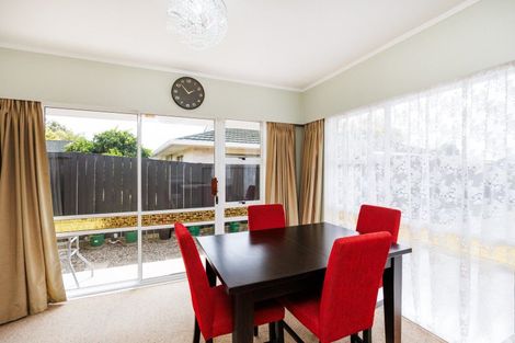 Photo of property in 12a Cecil Place, Cloverlea, Palmerston North, 4412