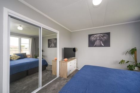 Photo of property in 79 Sutherland Crescent, Westbrook, Palmerston North, 4412