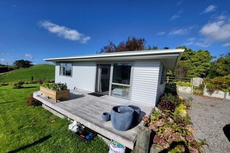 Photo of property in 318 Rugby Road, Tariki, Inglewood, 4388
