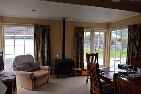 Photo of property in 296 College Street, West End, Palmerston North, 4410