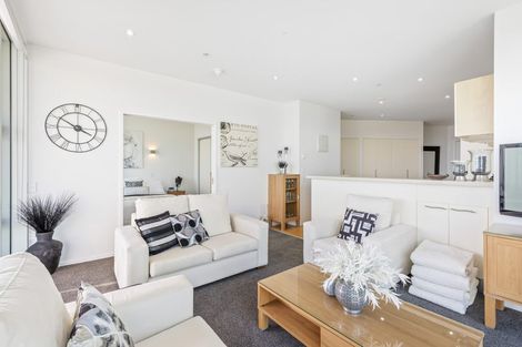 Photo of property in 1110/11 Tamariki Avenue, Kelston, Auckland, 0602