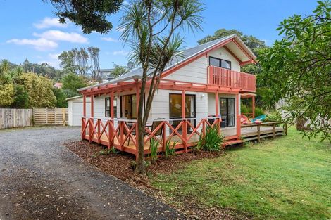 Photo of property in 6 Kainui Road, Raumati South, Paraparaumu, 5032