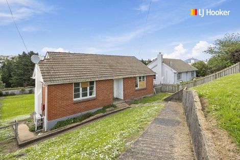 Photo of property in 82 Panmure Avenue, Calton Hill, Dunedin, 9012