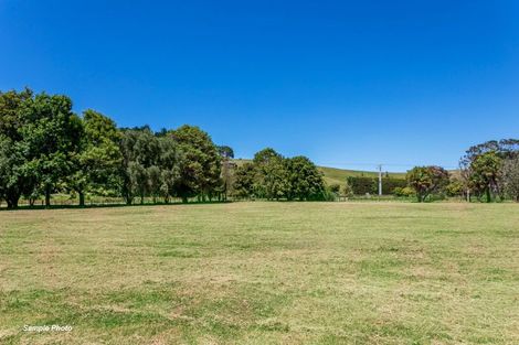 Photo of property in 33 Orua Lane, Hot Water Beach, Whitianga, 3591