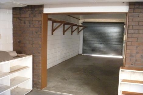 Photo of property in 2/6 Walter Strevens Drive, Conifer Grove, Takanini, 2112