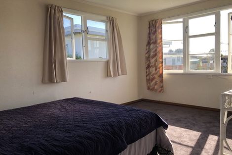 Photo of property in 37 Robinson Street, Foxton, 4814