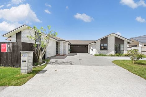 Photo of property in 1 Capricorn Place, Rototuna North, Hamilton, 3210