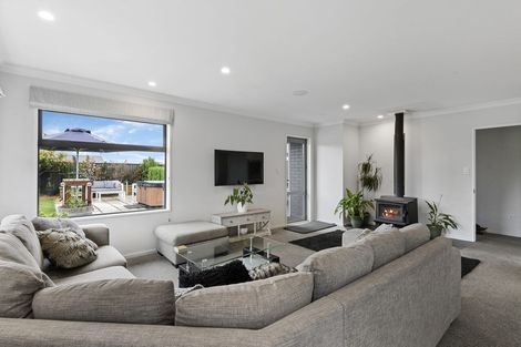 Photo of property in 17 Denimes Crescent, Rolleston, 7614