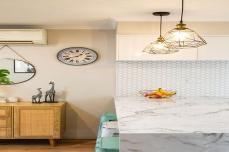 Photo of property in 265 Queenspark Drive, Parklands, Christchurch, 8083