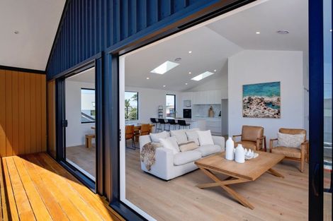 Photo of property in 96 Charles Street, Westshore, Napier, 4110