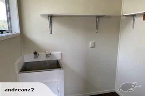 Photo of property in 2/53 Tabitha Crescent, Henderson, Auckland, 0612