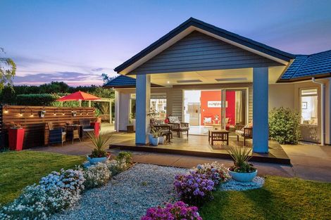 Photo of property in 139 Richmond Road, Brixton, New Plymouth, 4373