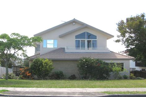 Photo of property in 1/8 Ridge Road, Waiake, Auckland, 0630