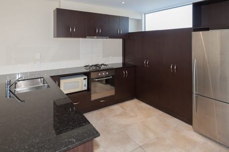 Photo of property in 2/1010 Colombo Street, St Albans, Christchurch, 8014