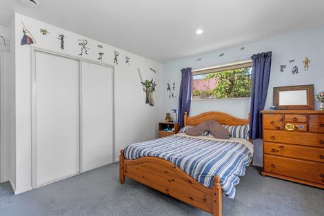 Photo of property in 18 Elmslie Grove, Halswell, Christchurch, 8025