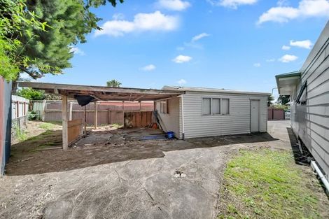 Photo of property in 4 Kambalda Street, Mangere Bridge, Auckland, 2022