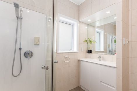 Photo of property in 351 Main Road, Tawa, Wellington, 5028