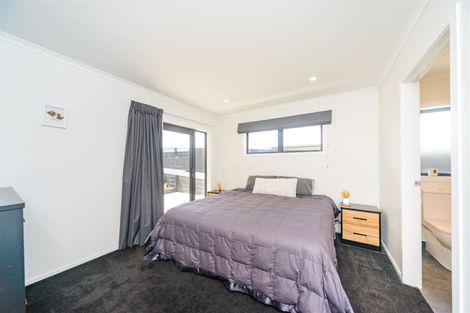 Photo of property in 8 Poplar Grove, Feilding, 4702