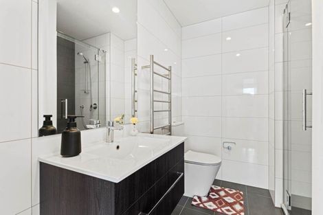 Photo of property in 204/8 Lakewood Court, Manukau, Auckland, 2104