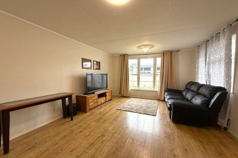 Photo of property in 24c Bates Street, Papakura, 2110
