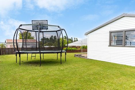 Photo of property in 28 Bickerstaffe Road, Maungaturoto, 0520