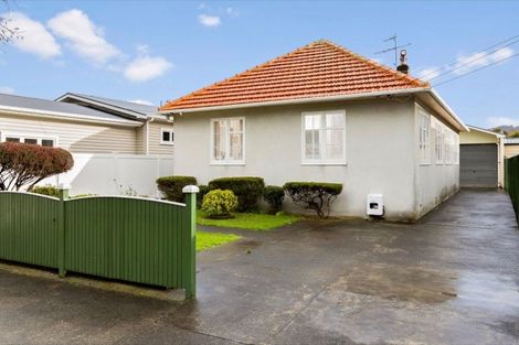 Photo of property in 25a Bauchop Road, Waterloo, Lower Hutt, 5011