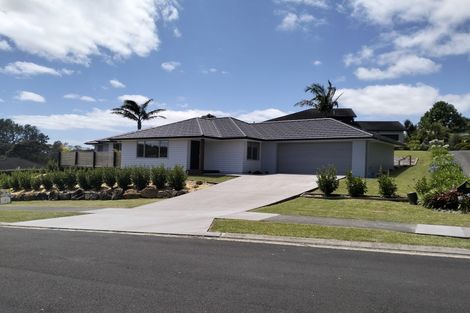 Photo of property in 20 Spinnaker Point, Haruru, 0204