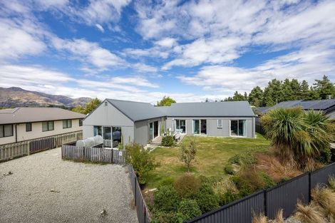 Photo of property in 14 Francis Lane, Lake Hawea, Wanaka, 9382