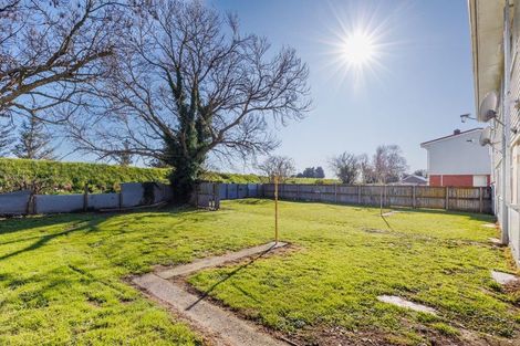 Photo of property in 37 Stephens Crescent, Highbury, Palmerston North, 4412