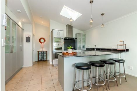 Photo of property in 4/1 Marine Parade, Paraparaumu Beach, Paraparaumu, 5032