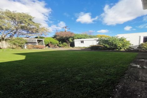 Photo of property in 219 Cambridge Terrace, Naenae, Lower Hutt, 5011