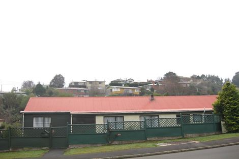 Photo of property in 84 Barr Street, Kenmure, Dunedin, 9011