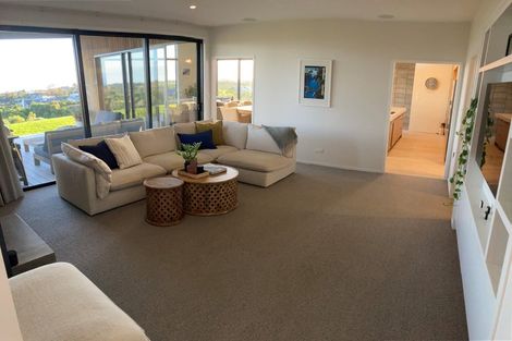 Photo of property in 6 Ekuarangi Place, Kaitake, New Plymouth, 4374