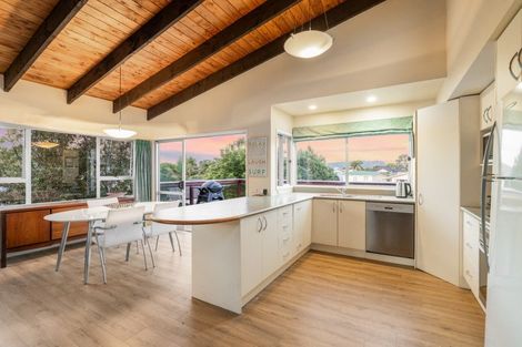 Photo of property in 137 Patuwai Drive, Whangamata, 3620