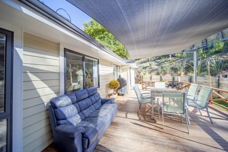 Photo of property in 5 Windsor Road, Waipawa, 4210